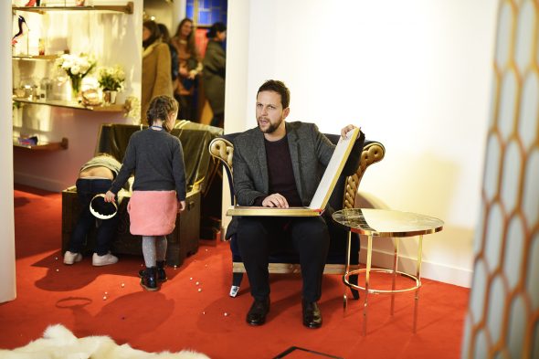 Animation Photocall Christmas Party Christian Louboutin Paris Pierre Rochefort Lensman