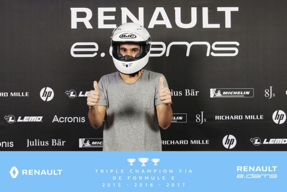 Animation Photocall Renault Atelier Champs Elysees Paris Lensman