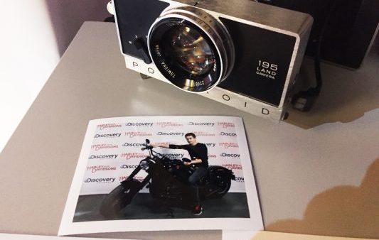 Photocall Polaroid Retro Harley And The Davidson Discovery Channel Eurosport Lensman