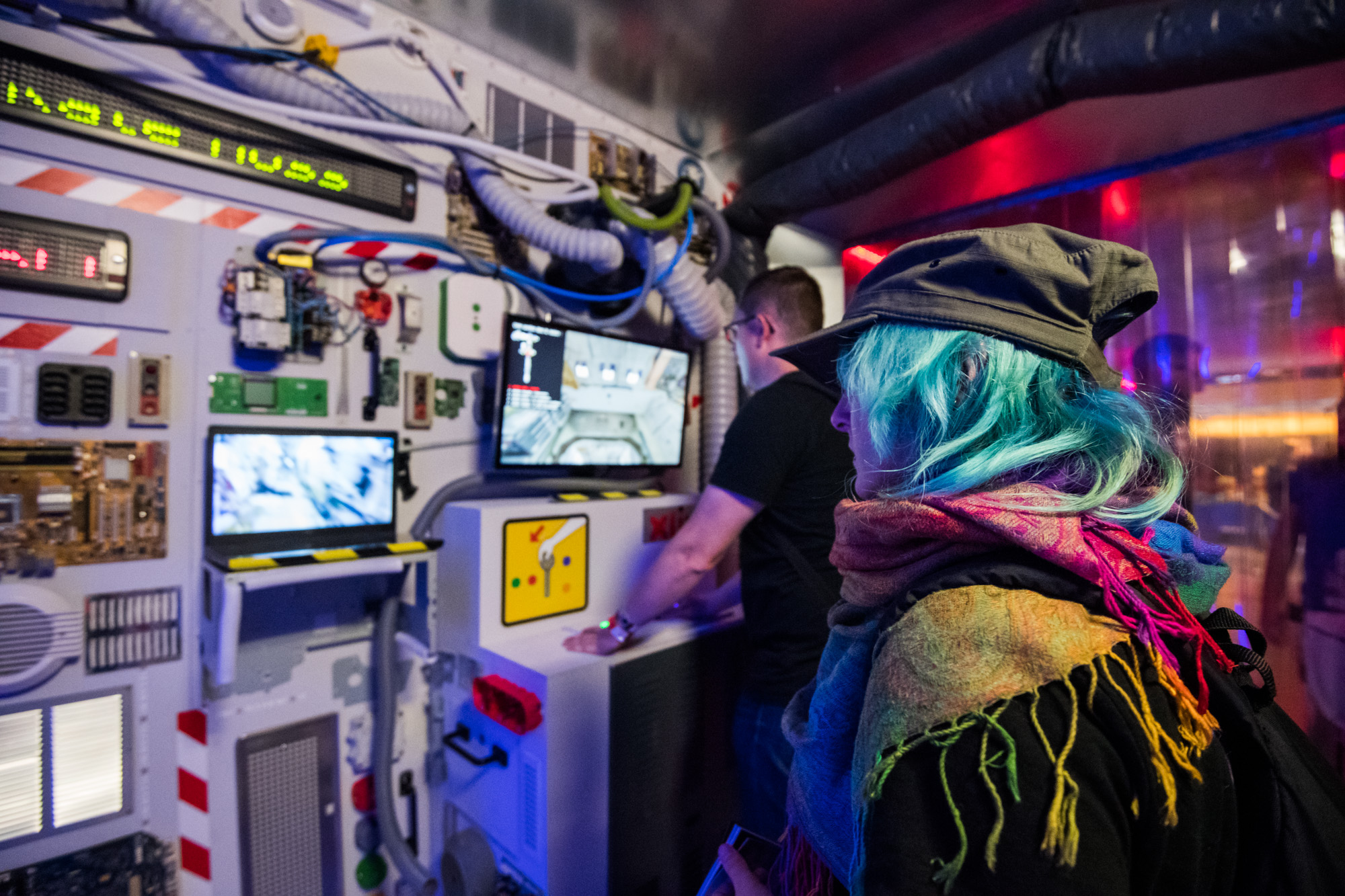 Reportage Photo Photocall Festival International De Science Fiction Les Utopiales Cite Des Congres Nantes Lensman