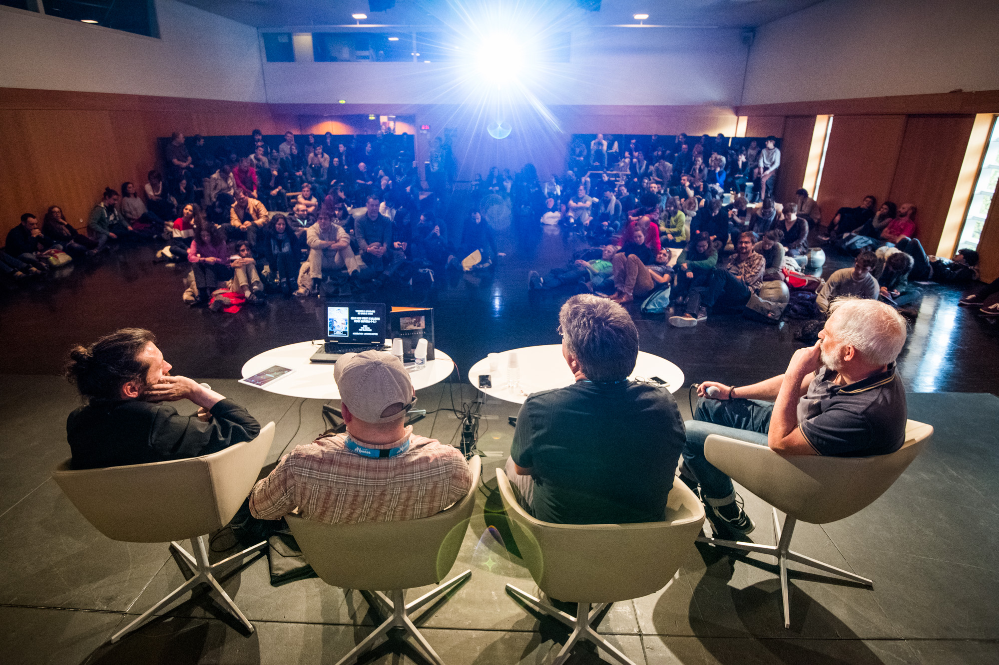 Reportage Photo Photocall Festival International De Science Fiction Les Utopiales Cite Des Congres Nantes Lensman