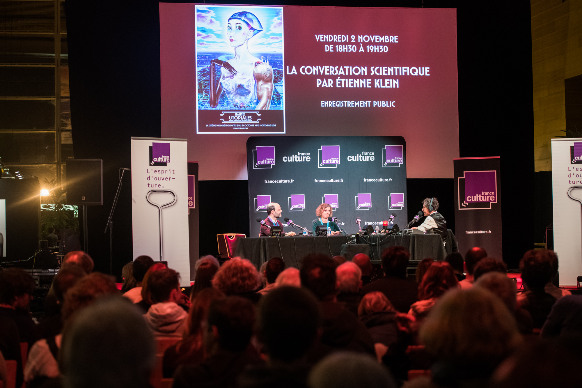 Reportage Photo Photocall Festival International De Science Fiction Les Utopiales Cite Des Congres Nantes Lensman