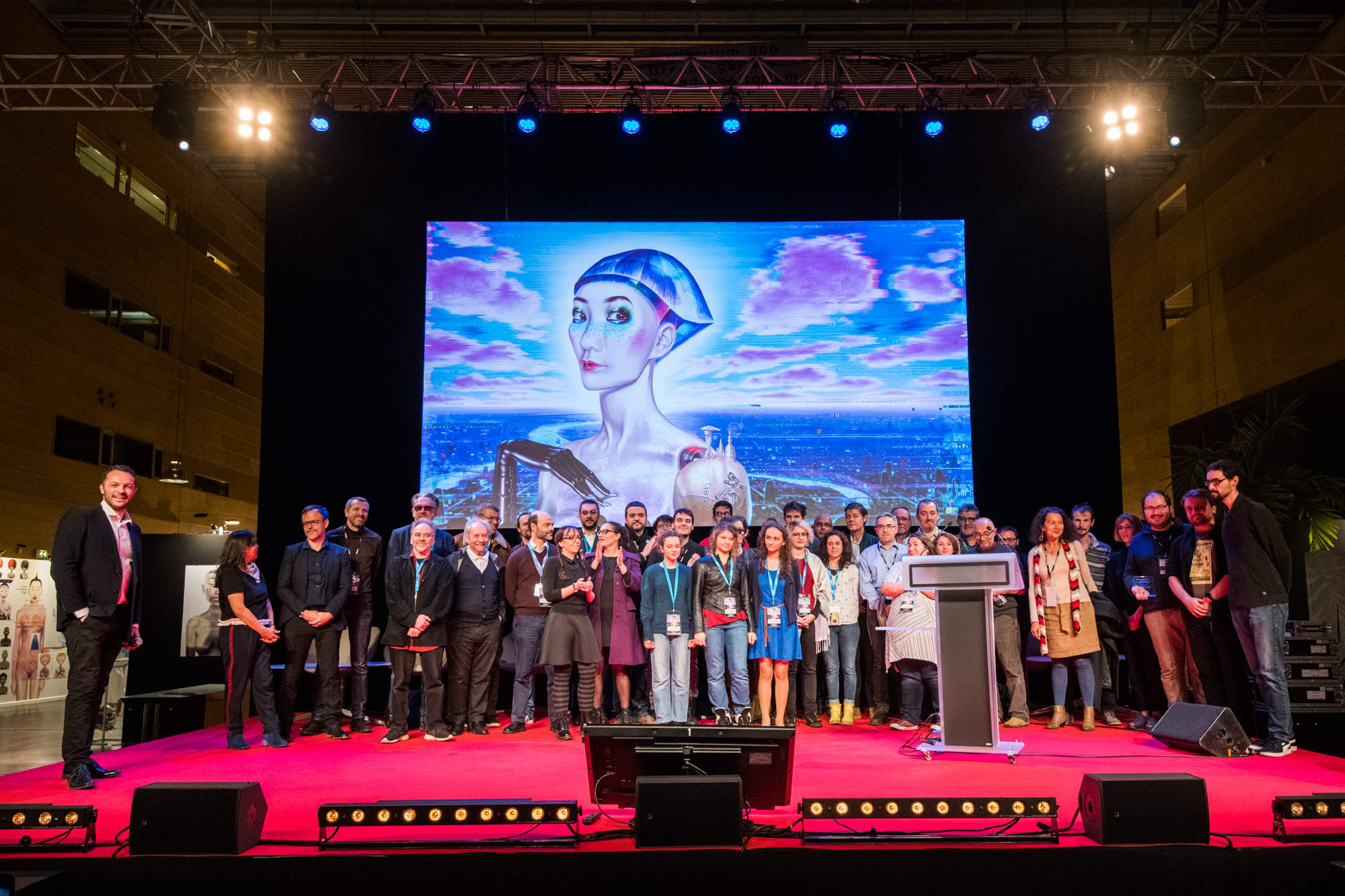 Reportage Photo Photocall Festival International De Science Fiction Les Utopiales Cite Des Congres Nantes Lensman