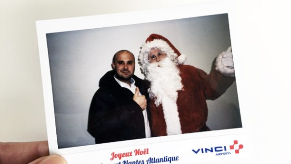 Animation Polaroid Pere Noel Vinci Aeroport Nantes Lensman