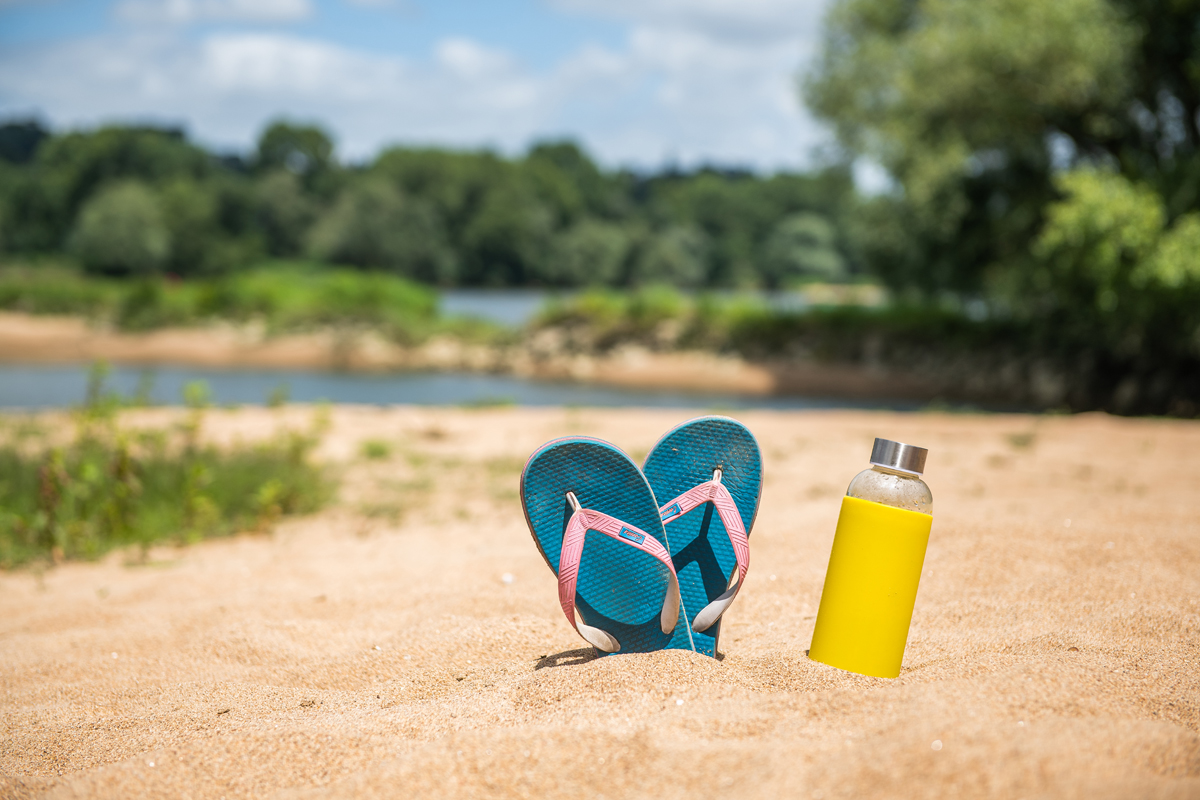 Cravate Et Sandalettes bord De Loire Reportage Photo micro Aventures Lensman