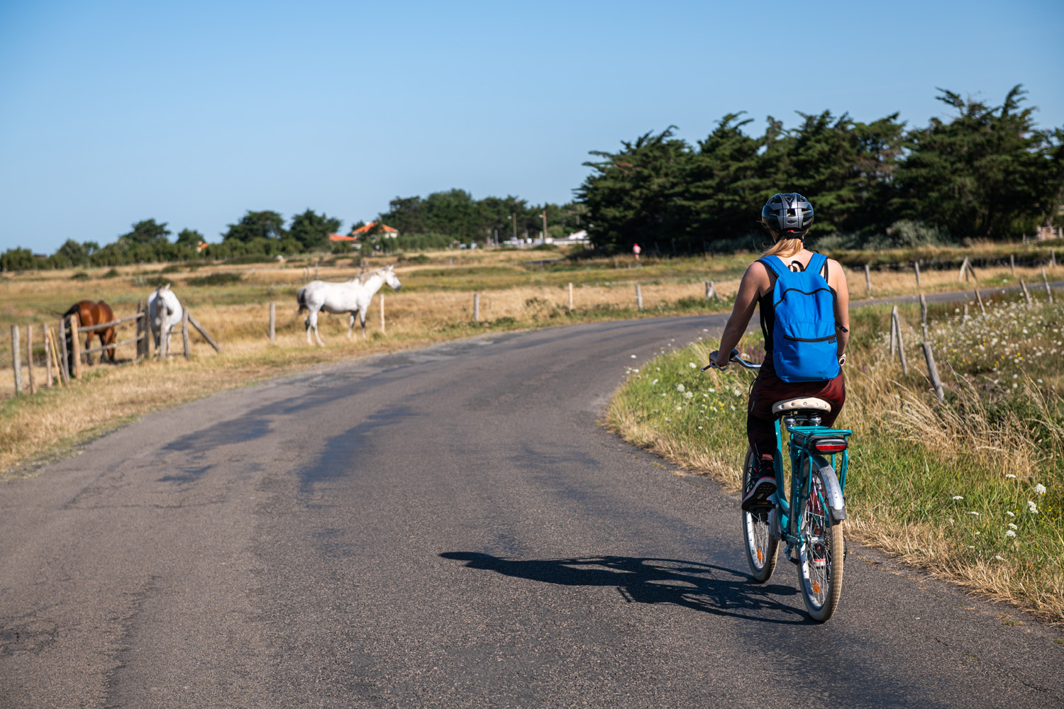 reportage photo cote de jade Cravate et Sandalettes