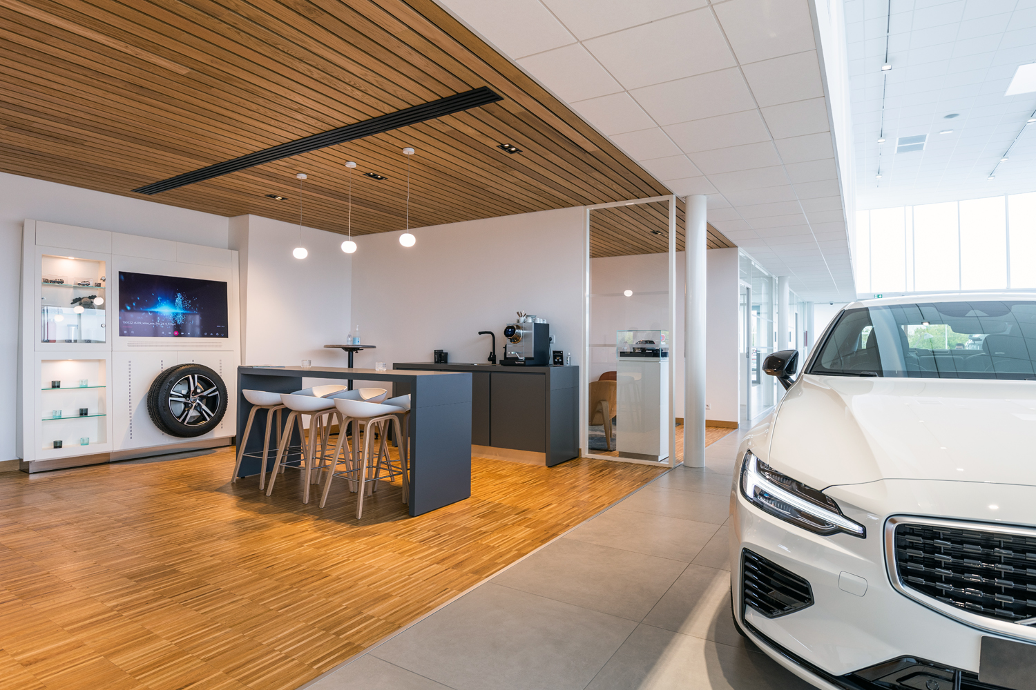 reportage photo concessionnaire automobile Volvo Lensman
