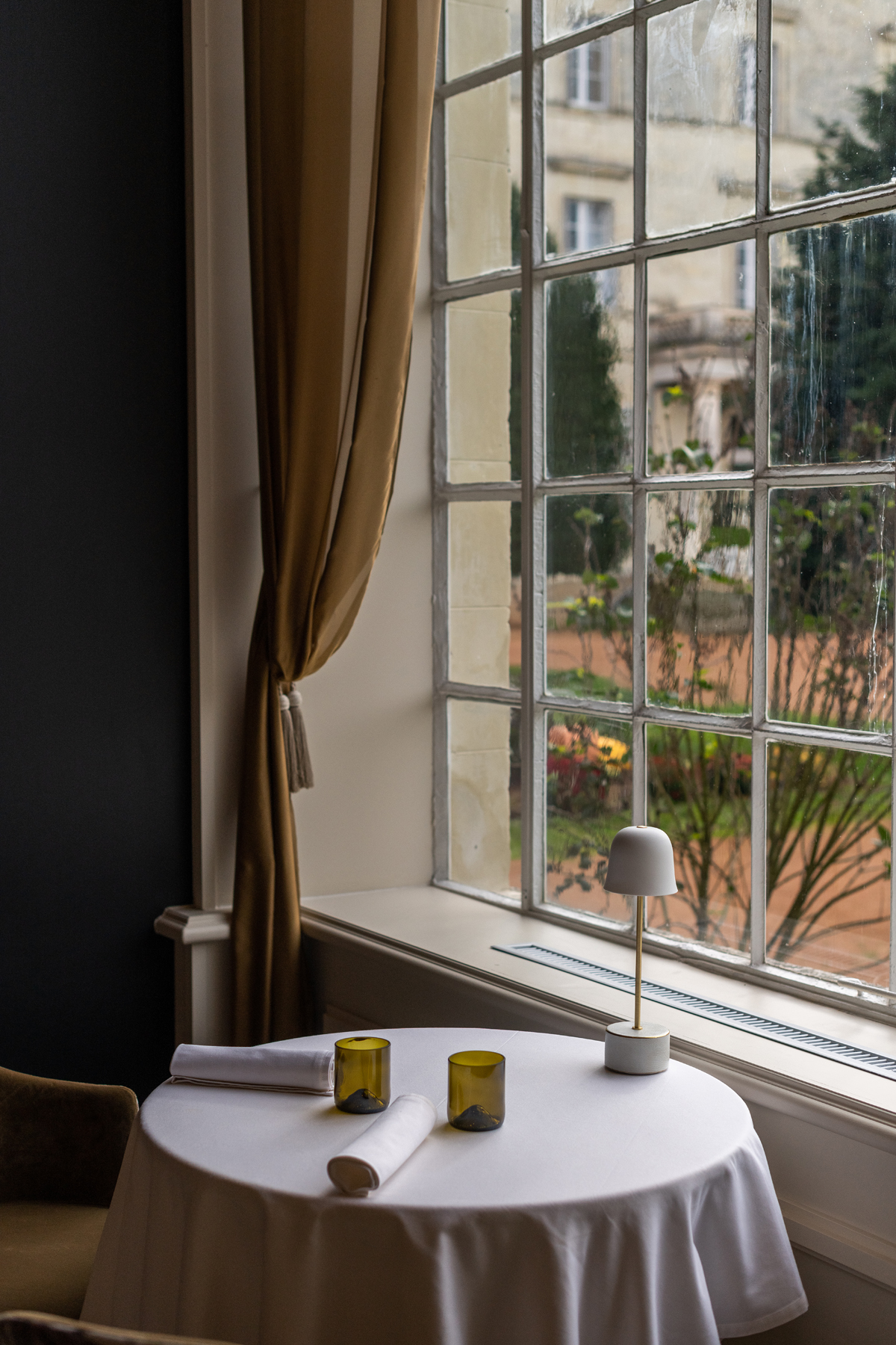 reportage photo restaurant Le la table du Domaine de la Brulaire Geste Lensman Agence ALTO