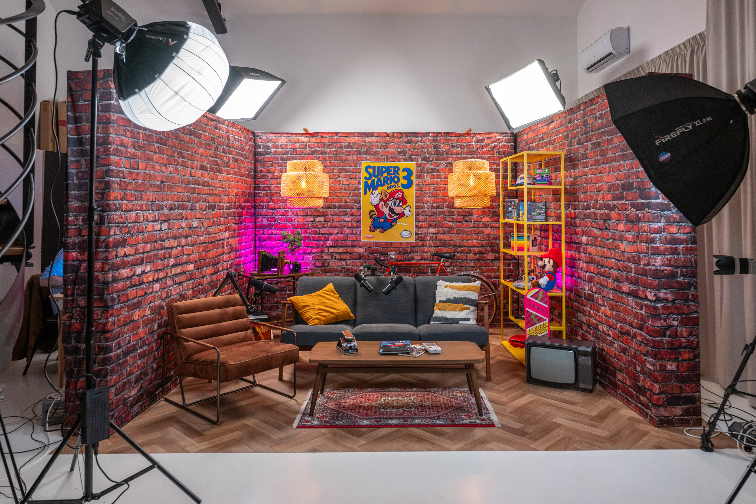Installation studio interview