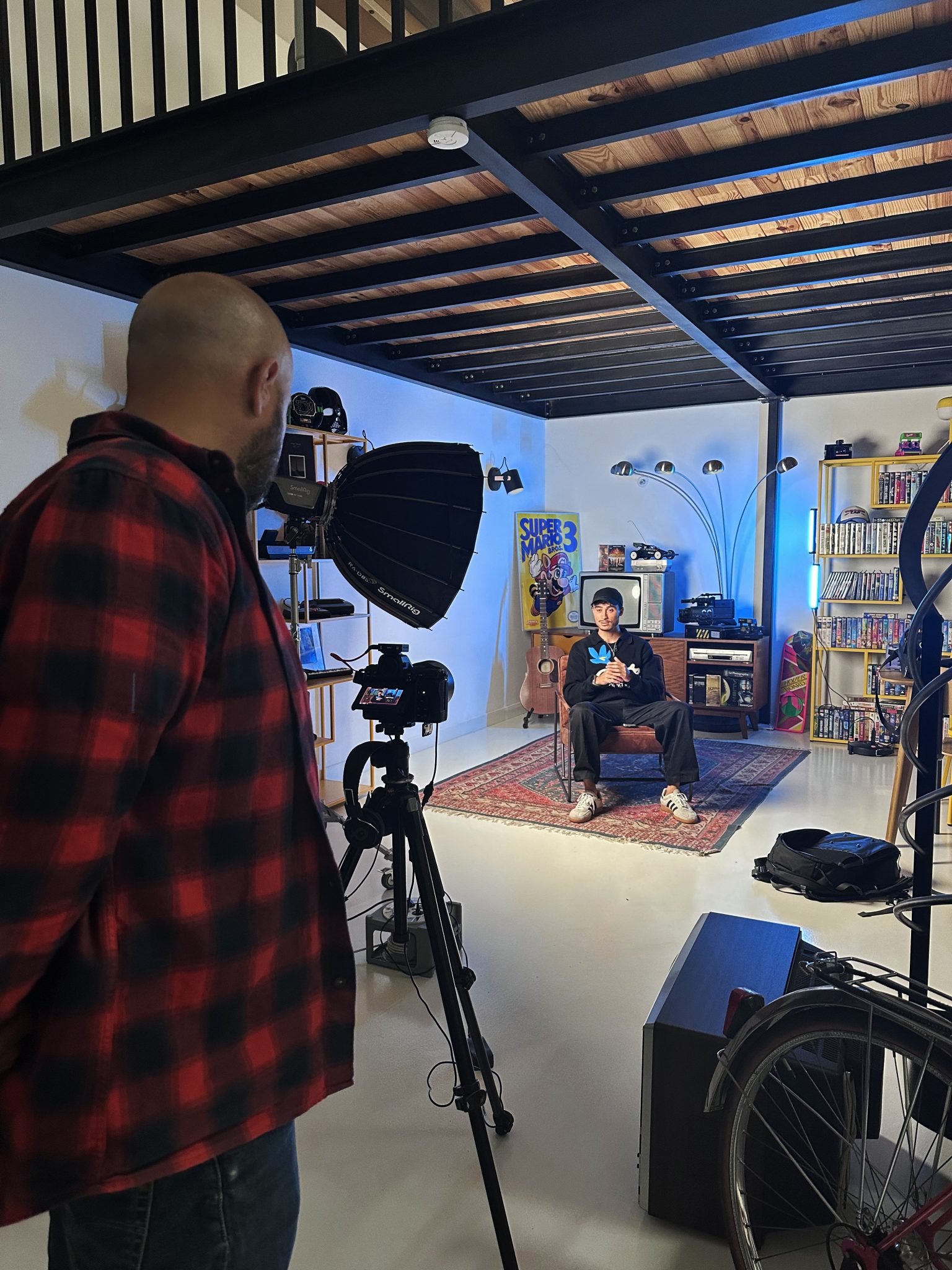 studio video face camera reseau sociaux decor