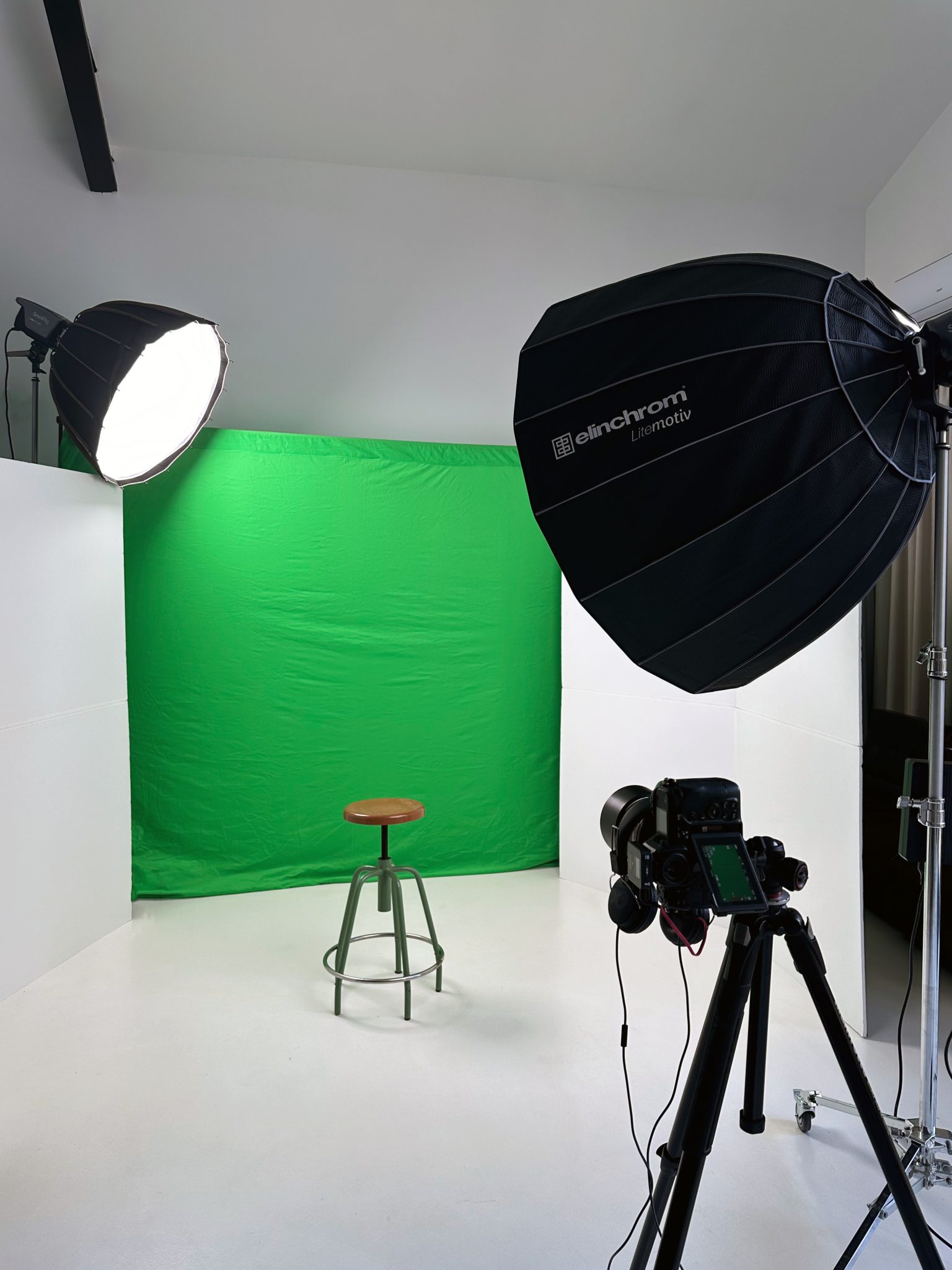 studio video face camera reseau sociaux fond vert