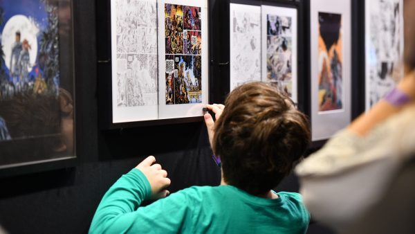 Reportage photo cite des congres Nantes les Utopiales lensman