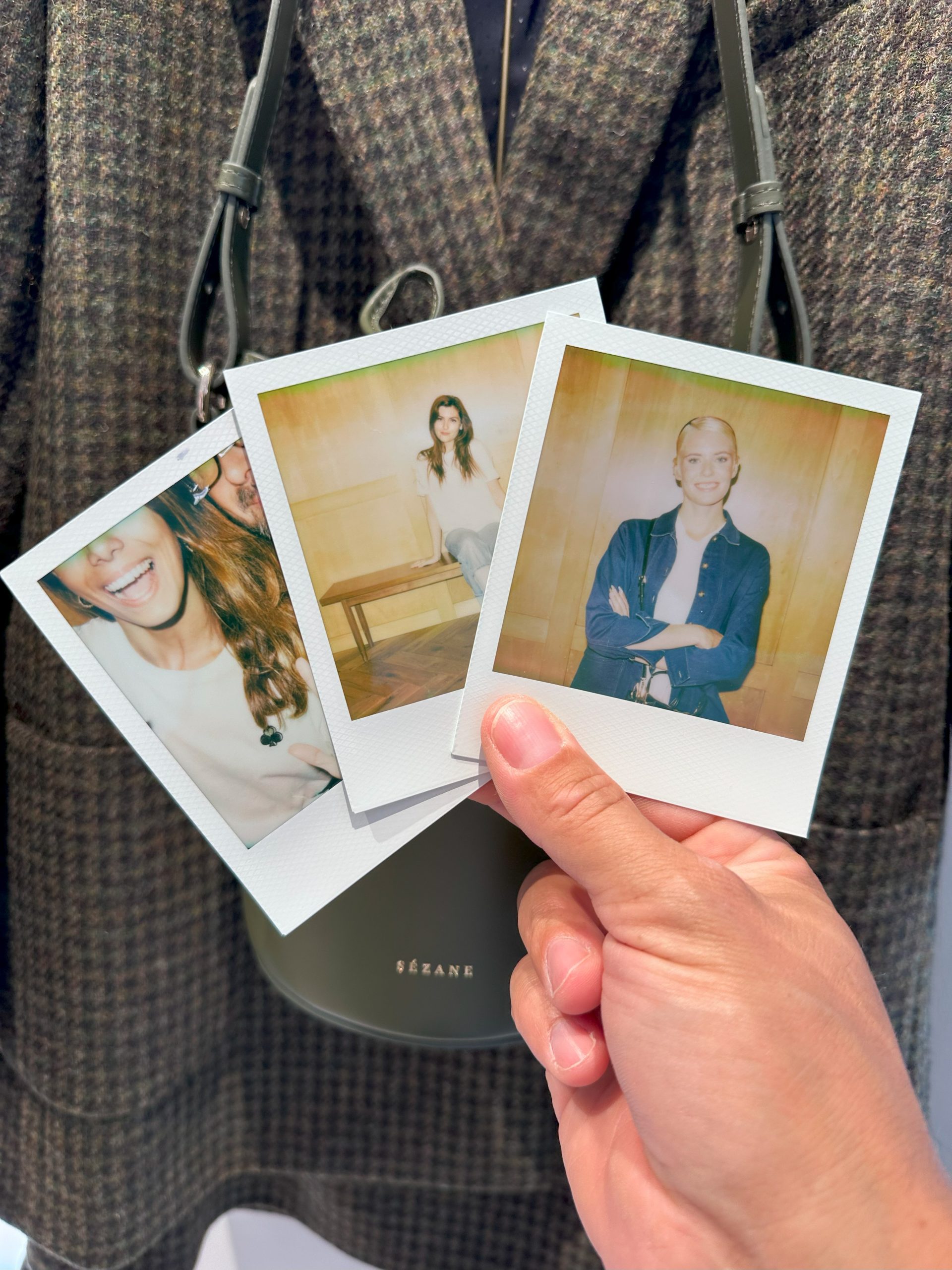Animation photo Polaroid boutique Sezane à Paris