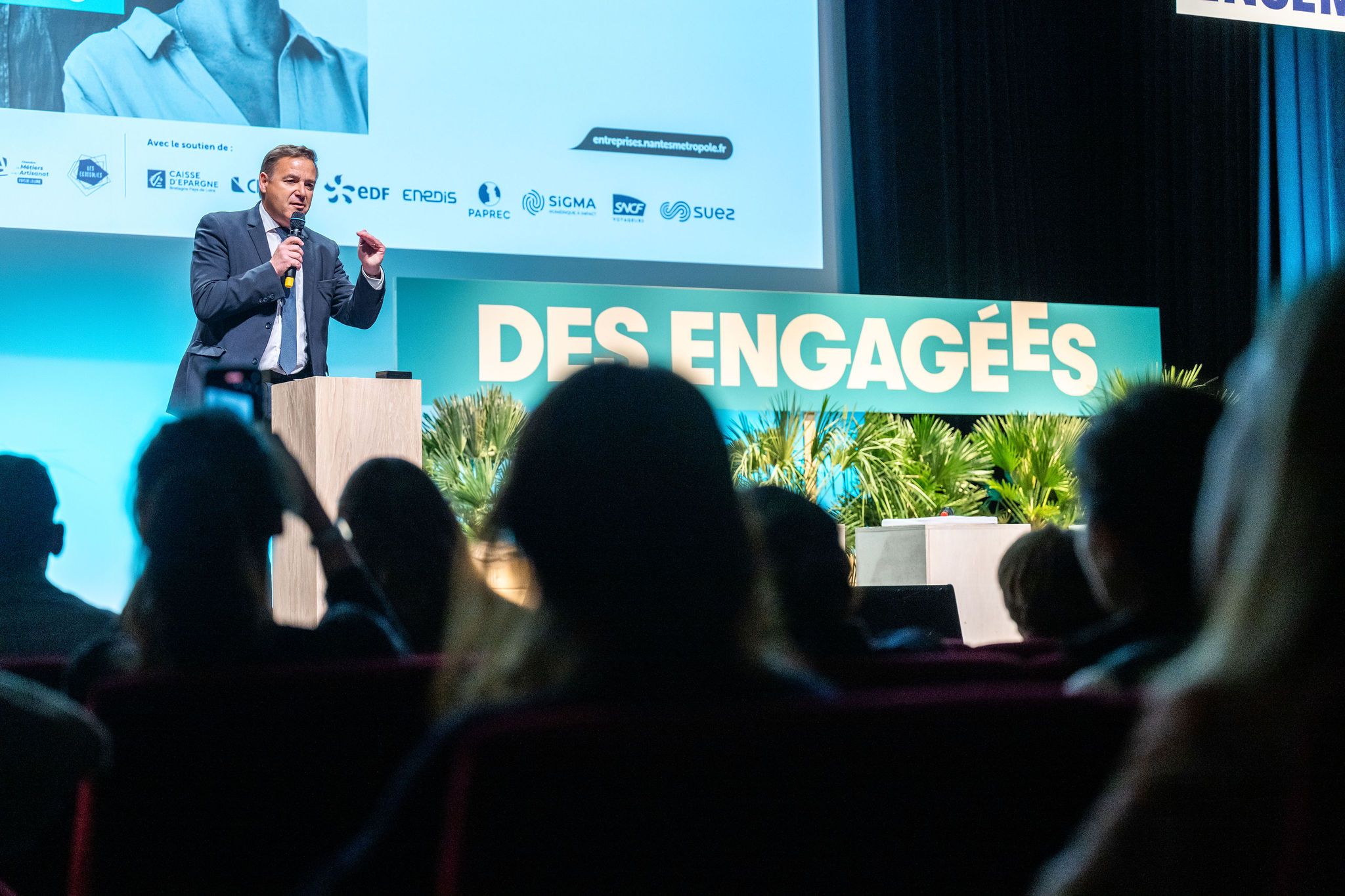 Le grand RDV des engages pleniere