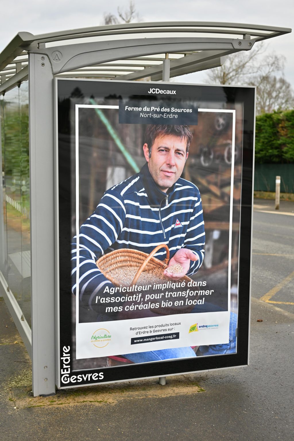 affiche agriculteur pub