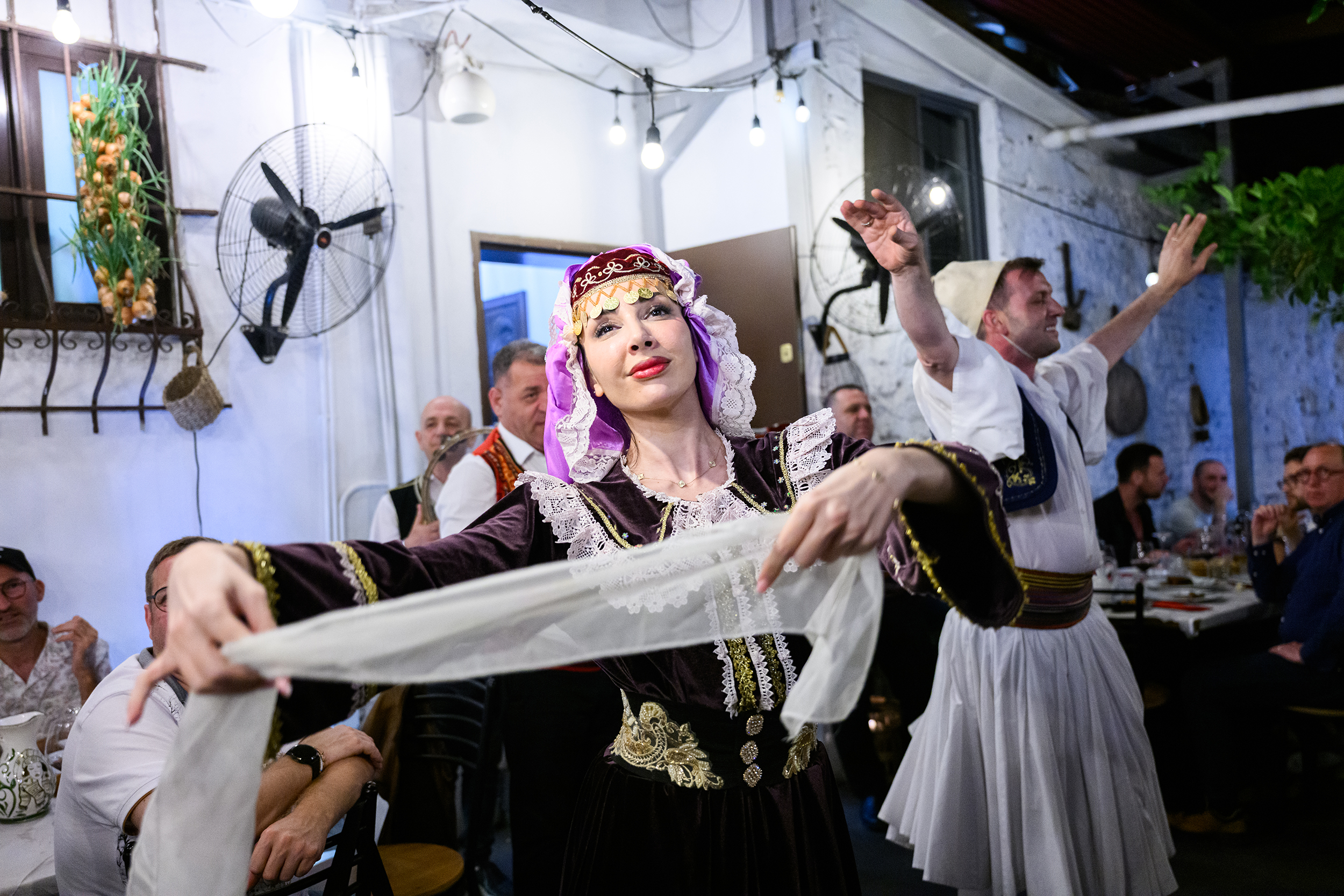 LENSMAN STUDIO Michael MENIANE