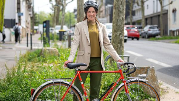 LENSMAN STUDIO Michael MENIANE