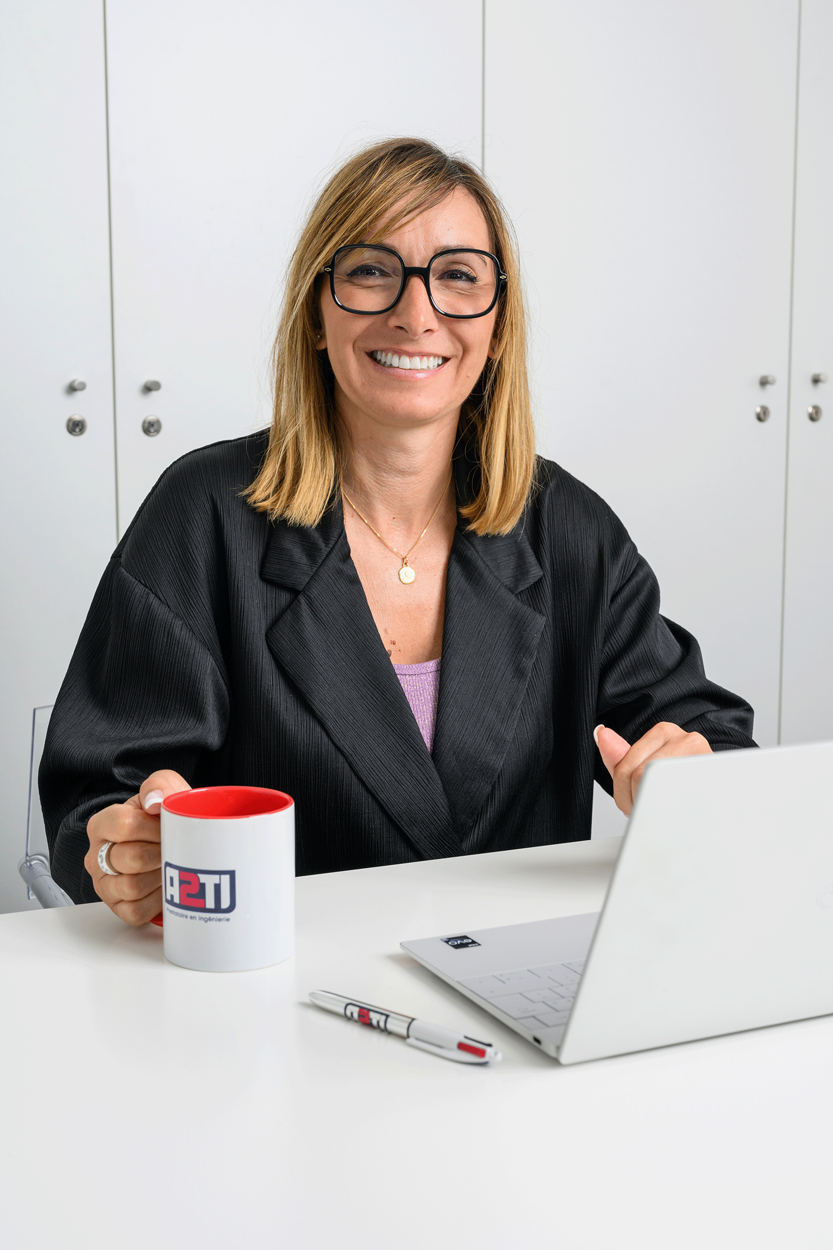 LENSMAN STUDIO Michael MENIANE