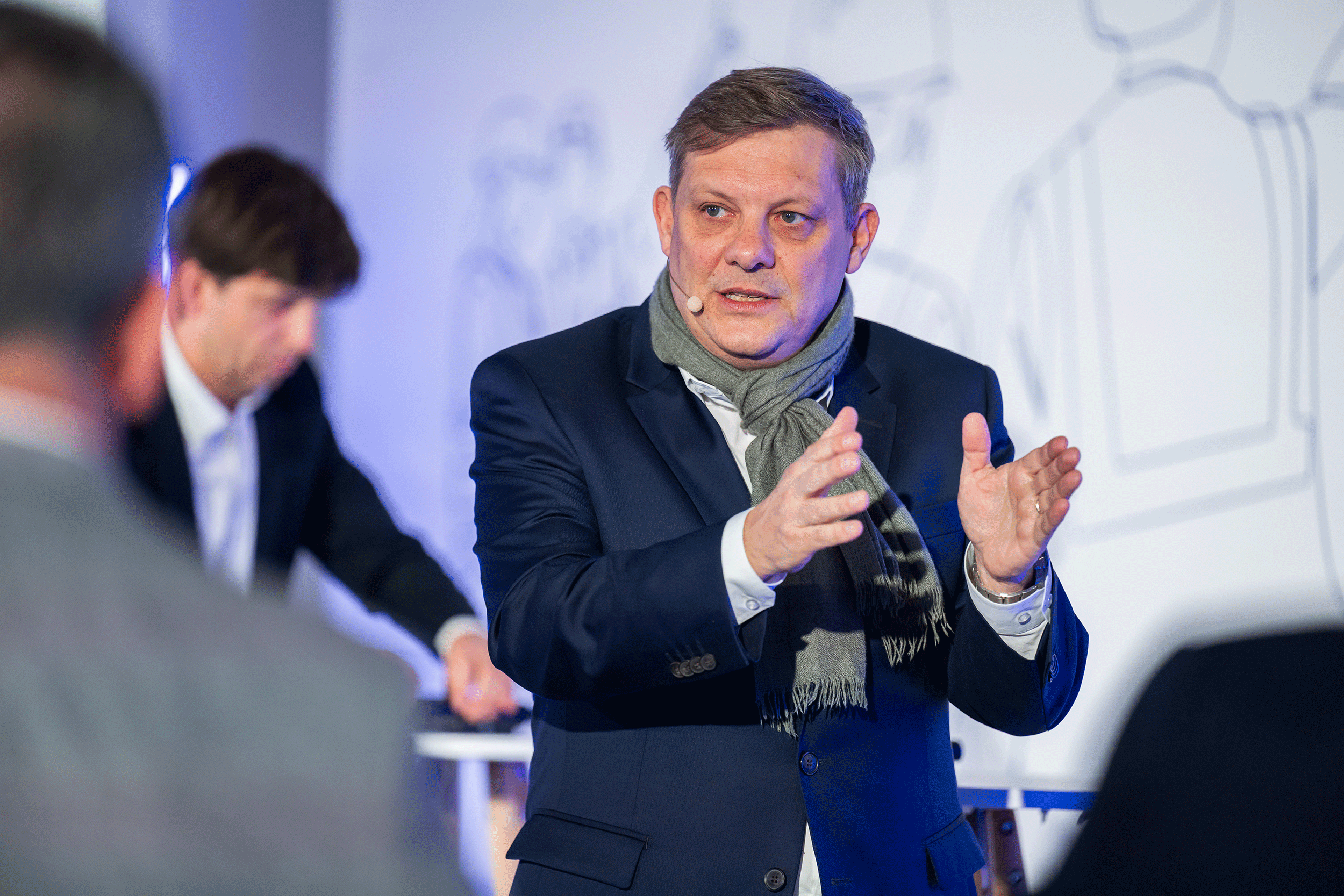 LENSMAN STUDIO Michael MENIANE