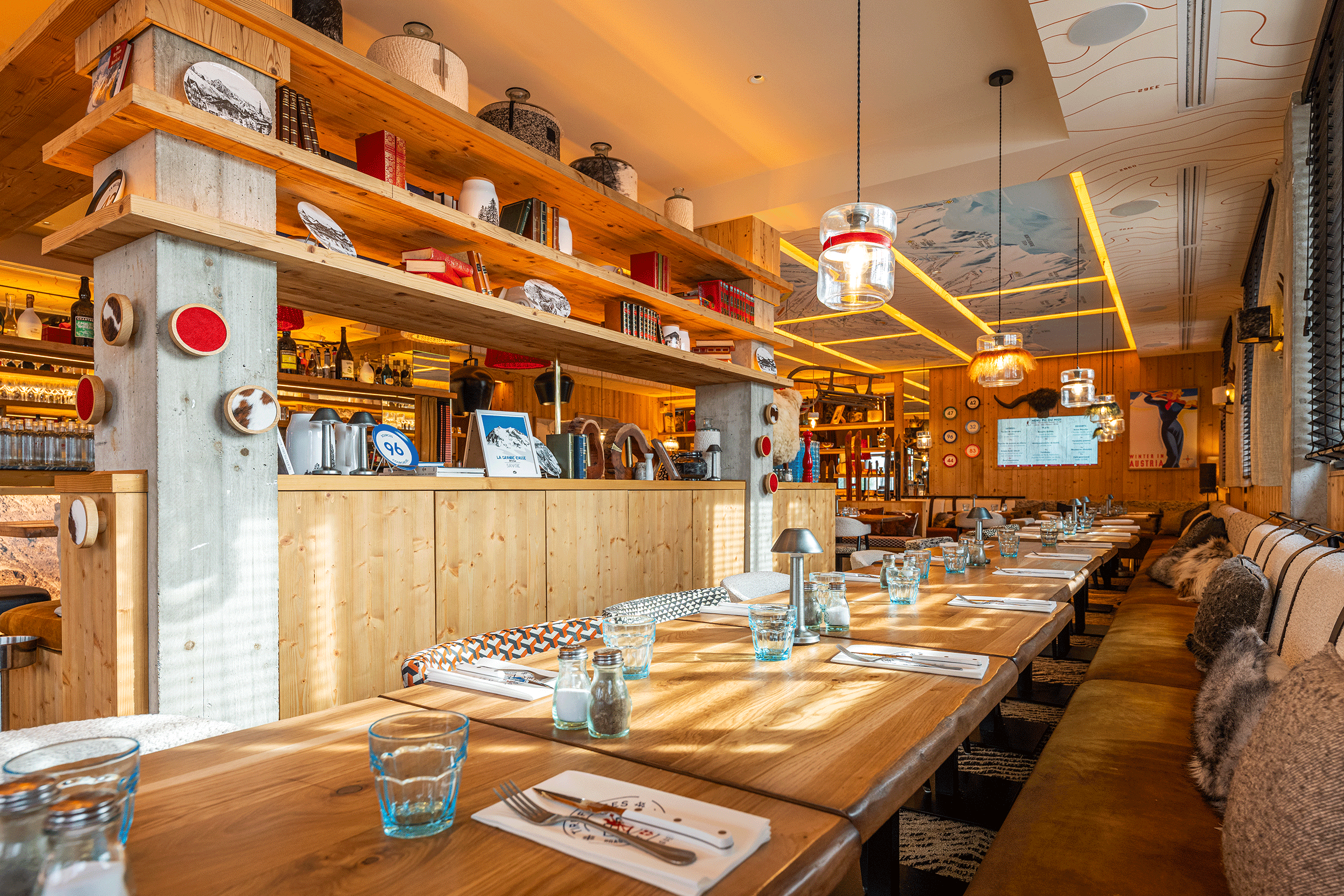 LENSMAN STUDIO Michael MENIANE