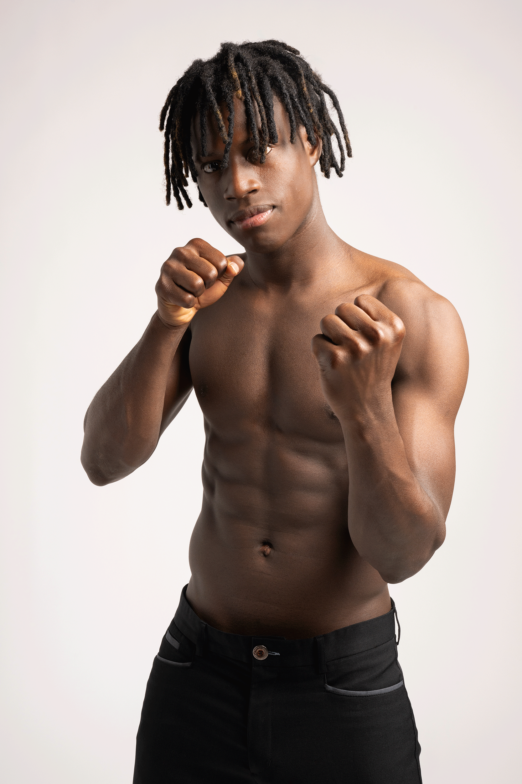 LENSMAN STUDIO Michael Meniane