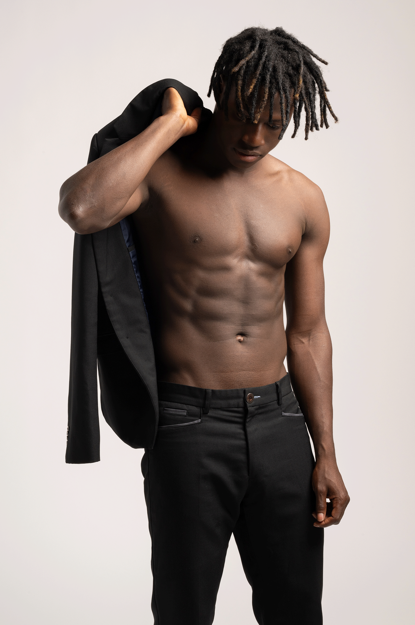 LENSMAN STUDIO Michael Meniane