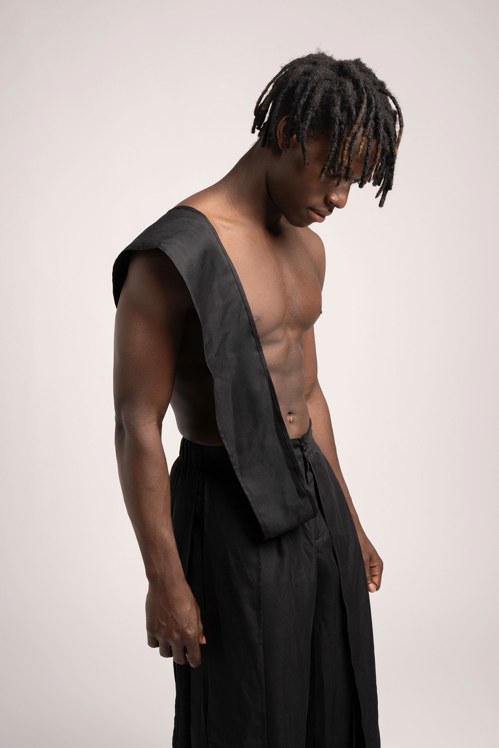 LENSMAN STUDIO Michael Meniane